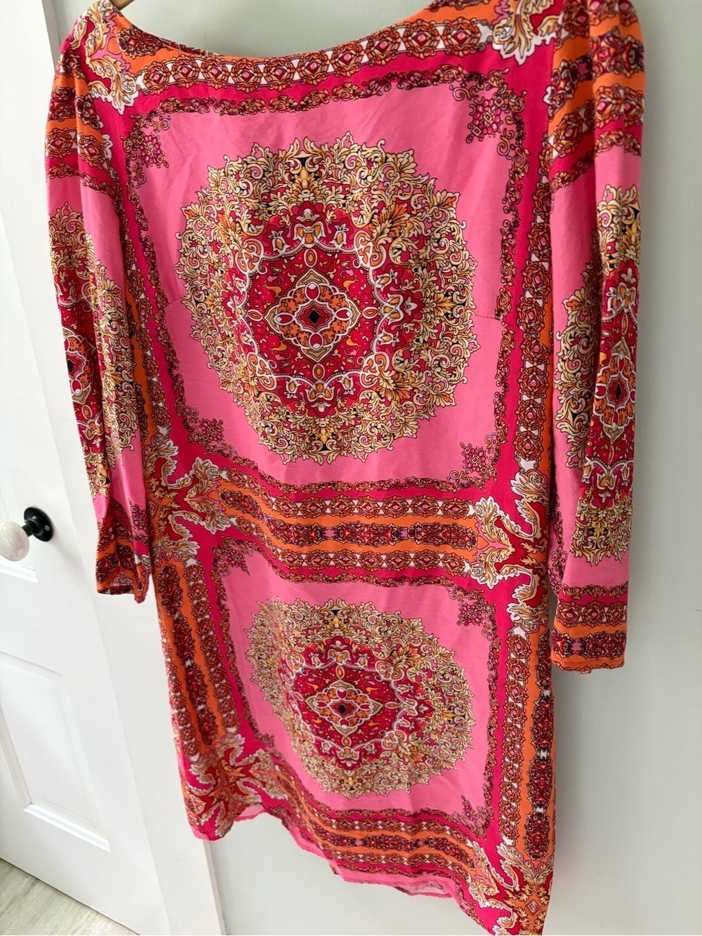 Laundry By Shelli Segal Pink & Orange Medallion 3/4 Sleeve Shift Dress Small